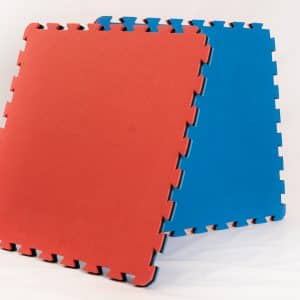 Judo mat rood/blauw van dunner materiaal