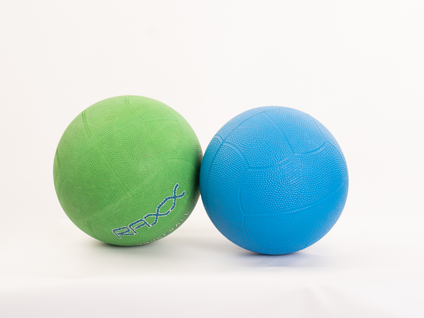 Allesbal verschillende maten hard